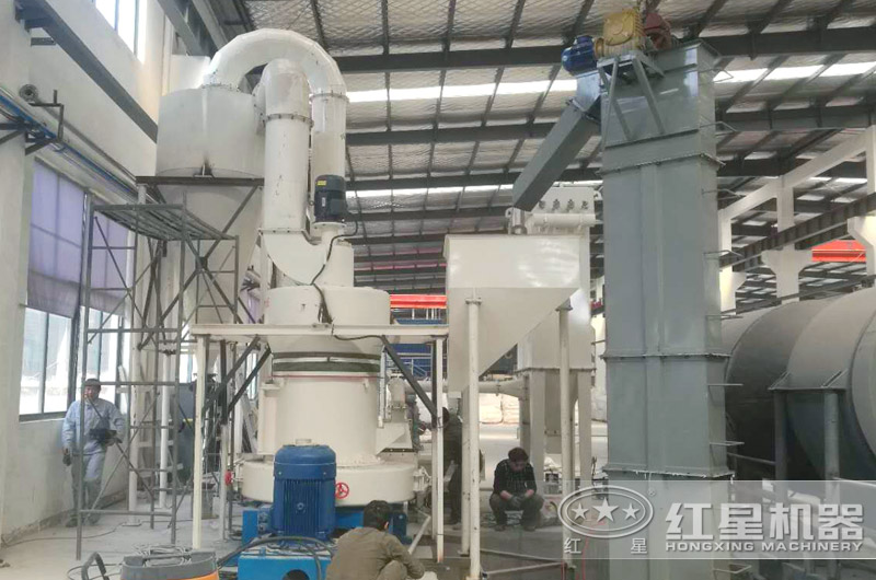 雷蒙磨粉機(jī)可以將鋁礬土磨成250目的細(xì)粉嗎？怎樣調(diào)雷蒙磨粉子粗細(xì)？
