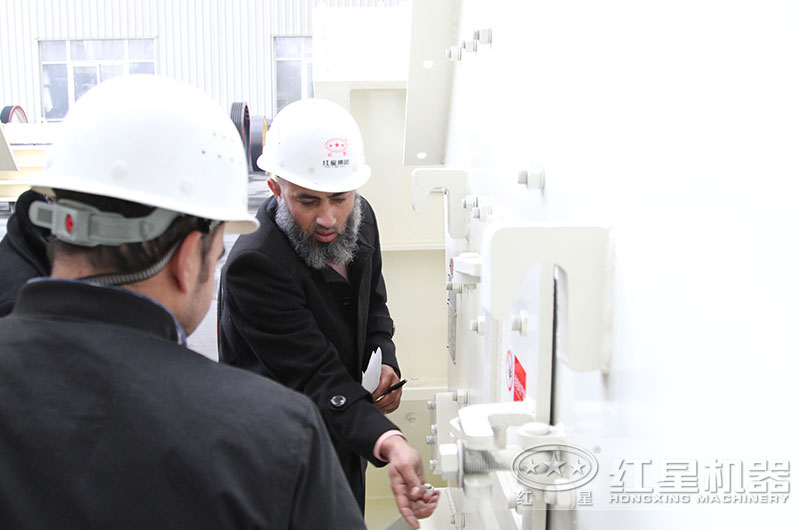 用戶來廠，實地考察反擊破設(shè)備