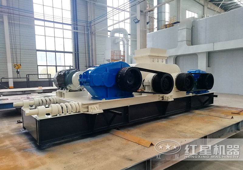 小型液壓對輥破碎機(jī)常用型號及價(jià)格，提供現(xiàn)場視頻